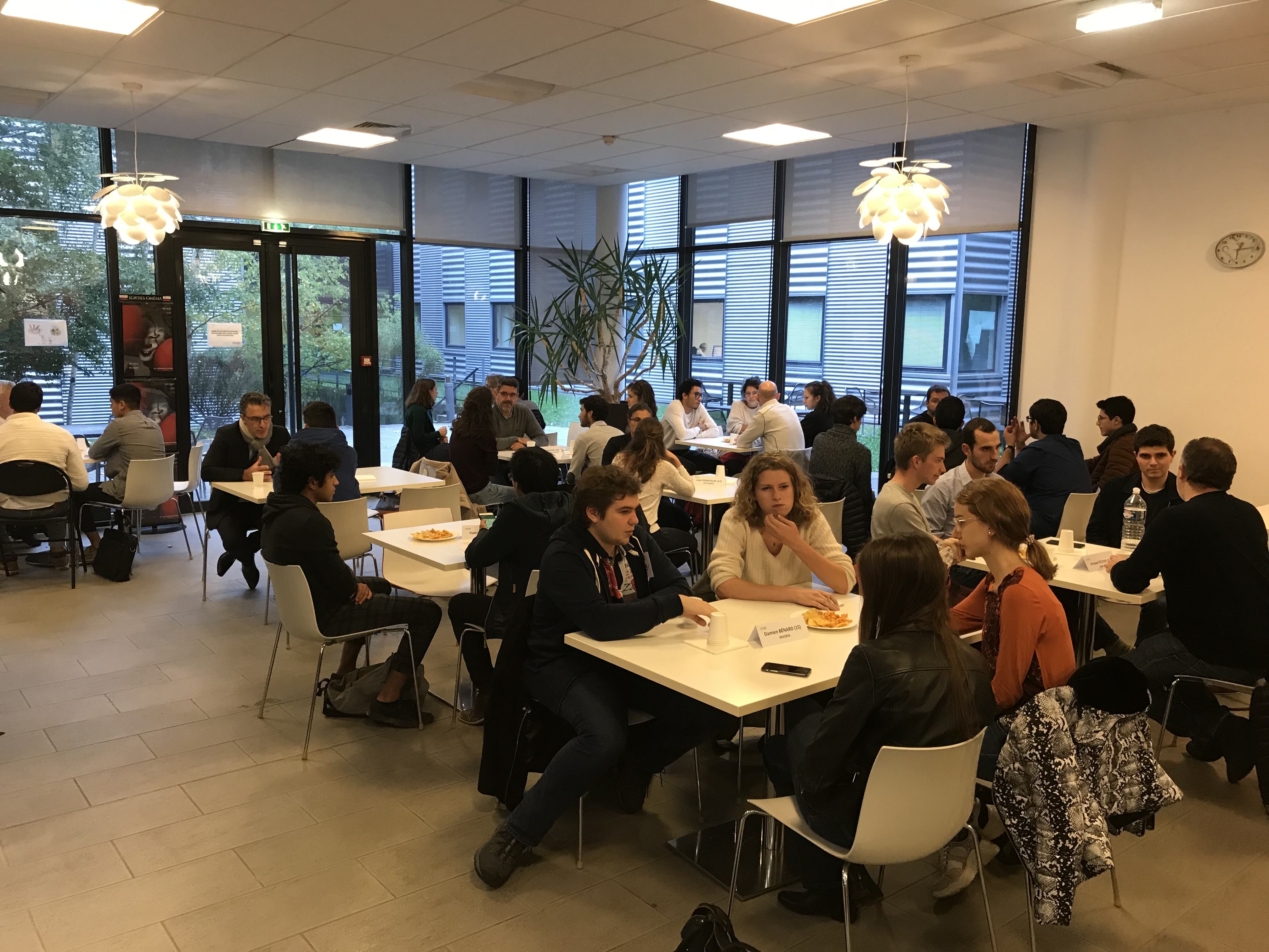 Alumni et étudiants se rencontrent le 18 octobre prochain